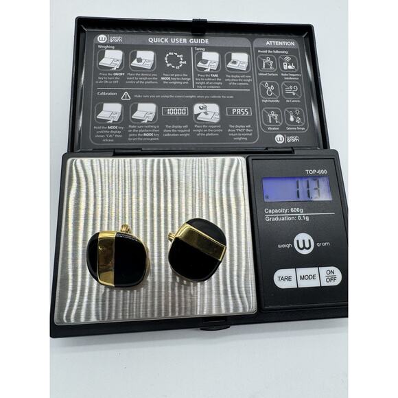 Vintage Luxury Monet Clip On Earrings Black & Gold Tone Designer Jewelry Pair - Picture 5 of 6